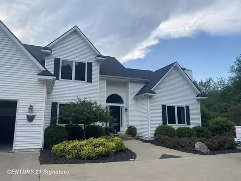 4703 N Thomas, Freeland, MI 48623
