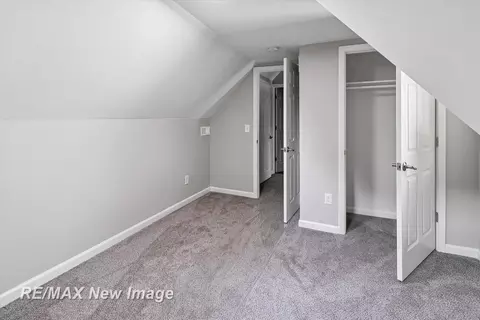 Bedroom - 304 E Genesee, Durand, MI 48429 photo 5 of 6