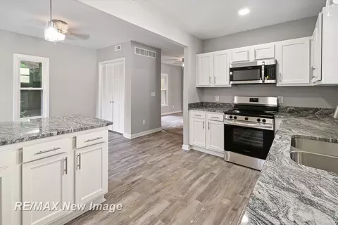 Kitchen - 304 E Genesee, Durand, MI 48429 photo 3 of 3