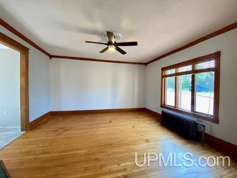 802 N N Pne, Ishpeming, MI 49841 photo 21