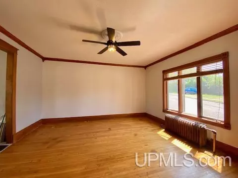802 N N Pne, Ishpeming, MI 49841 photo 16