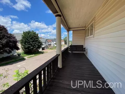 802 N N Pne, Ishpeming, MI 49841 photo 6
