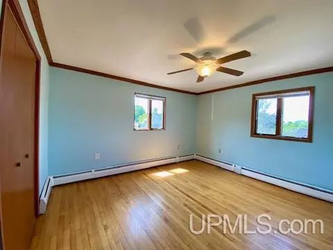 802 N N Pne, Ishpeming, MI 49841 photo 43