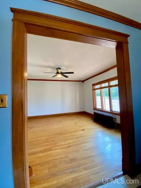 802 N N Pne, Ishpeming, MI 49841 photo 14
