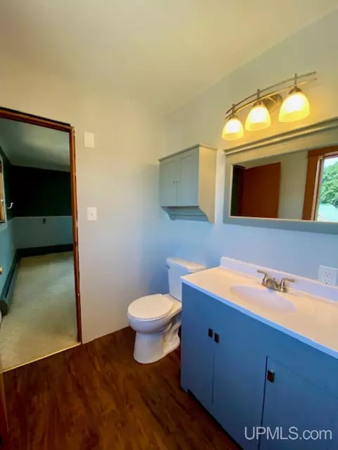 802 N N Pne, Ishpeming, MI 49841 photo 40