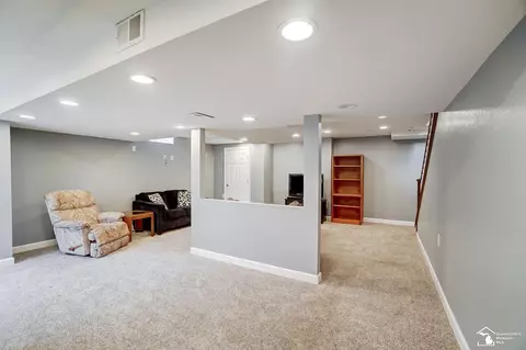 6940 Forest Run, Temperance, MI 48182 photo 40
