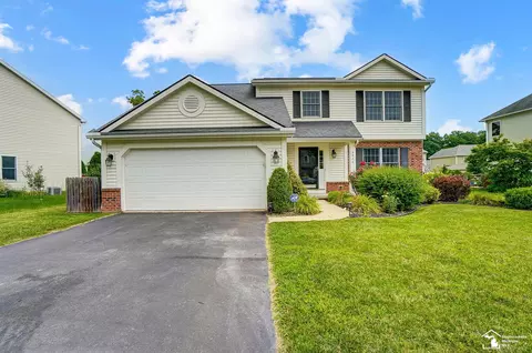 6940 Forest Run, Temperance, MI 48182 photo 2