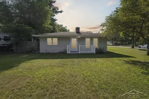 625 Smith, Midland, MI 48640