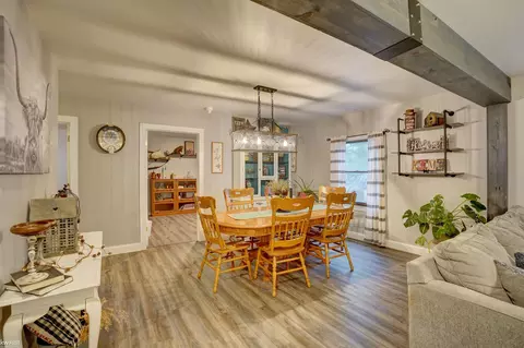 Dining - 7130 Lapeer, Davison, MI 48423 photo 1 of 2