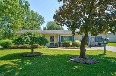 Exterior - 7130 Lapeer, Davison, MI 48423 photo 14 of 17