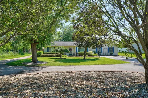 Exterior - 7130 Lapeer, Davison, MI 48423 photo 6 of 17