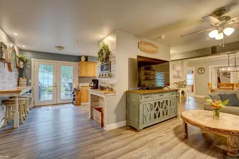 Other - 7130 Lapeer, Davison, MI 48423 photo 2 of 23