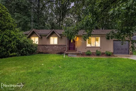 Exterior - 5482 Meadowcrest, Flint, MI 48532 photo 2 of 4