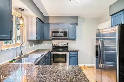 Kitchen - 5482 Meadowcrest, Flint, MI 48532 photo 1 of 1