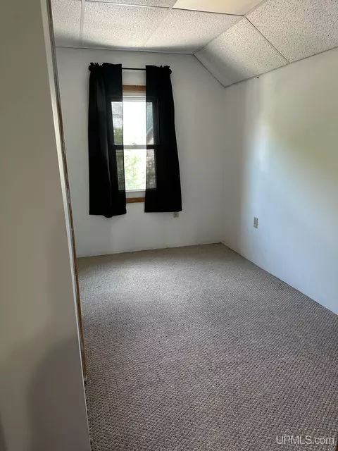 305 Oak, Ishpeming, MI 49849 photo 33