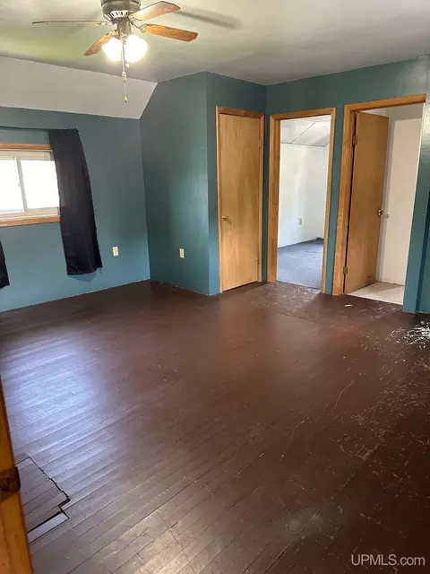 305 Oak, Ishpeming, MI 49849 photo 31