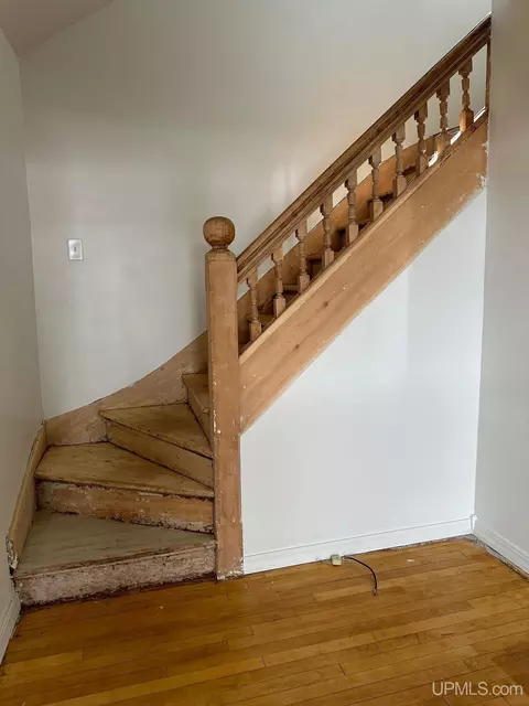 305 Oak, Ishpeming, MI 49849 photo 17