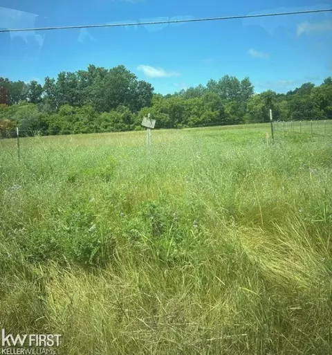 14510 Fagan, Holly, MI 48442