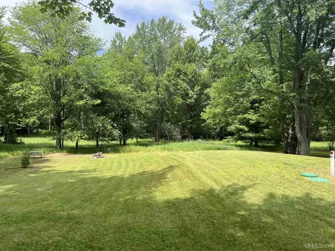Exterior - 4728 17th, Escanaba, MI 49829 photo 7 of 11