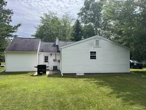 Exterior - 4728 17th, Escanaba, MI 49829 photo 10 of 11
