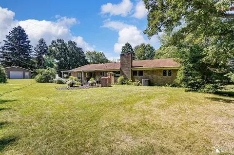 Exterior - 735 E Hurd, Monroe, MI 48162 photo 9 of 12