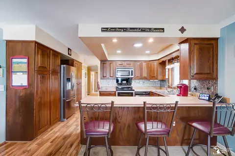 Kitchen - 735 E Hurd, Monroe, MI 48162 photo 1 of 6