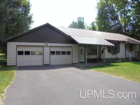 341 Seward, Ontonagon, MI 49953