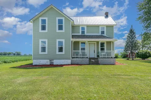 1641 W Beaver, Auburn, MI 48611