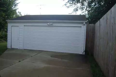 Exterior - 1411 Bradley, Flint, MI 48503 photo 5 of 5