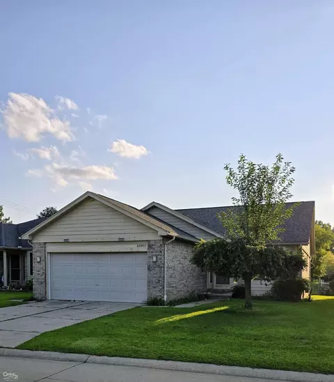 43051 Dante, Sterling Heights, MI 48313