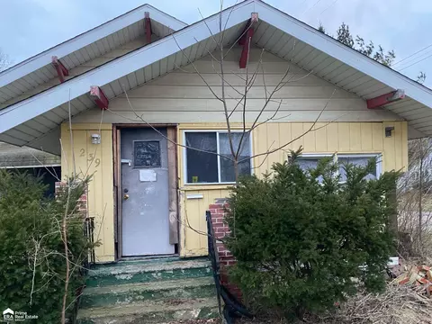 239 Odette, Flint, MI 48503 photo 1