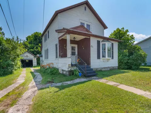 314 Maple, Munising, MI 49862 photo 17