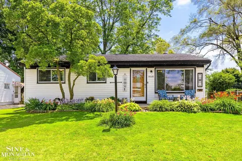14328 Sherman, Warren, MI 48089