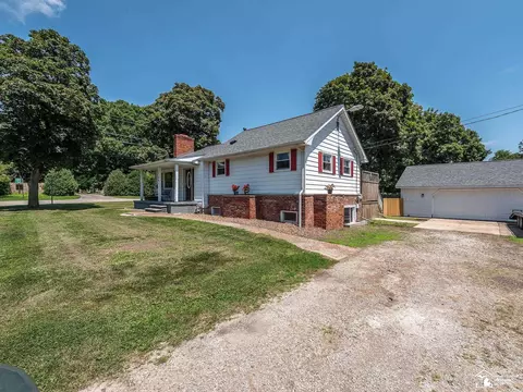 Other - 12790 Beaver, Carleton, MI 48117 photo 2 of 4