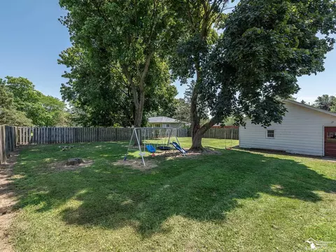 Exterior - 12790 Beaver, Carleton, MI 48117 photo 6 of 8