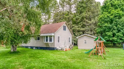 10794 T65, Rapid River, MI 49878