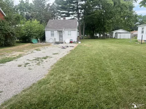 710 Patterson, Monroe, MI 48161