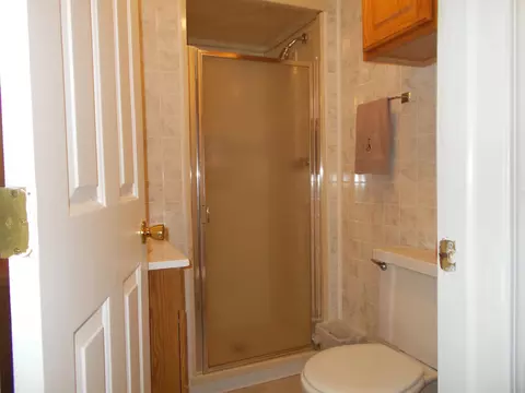 Bath - 3644 Starr, Harrison, MI 48625 photo 2 of 2