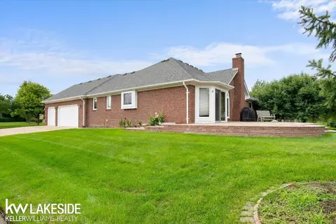 54296 Jack, Macomb, MI 48042 photo 34