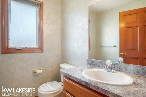 54296 Jack, Macomb, MI 48042 photo 13