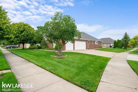 54296 Jack, Macomb, MI 48042 photo 33