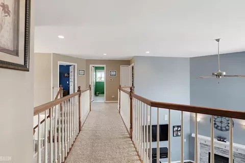 Entry Way - 49508 Evanston, Macomb, MI 48044 photo 7 of 8
