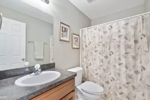 Bath - 49508 Evanston, Macomb, MI 48044 photo 5 of 5