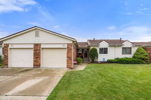 8728 Tucson, Warren, MI 48093