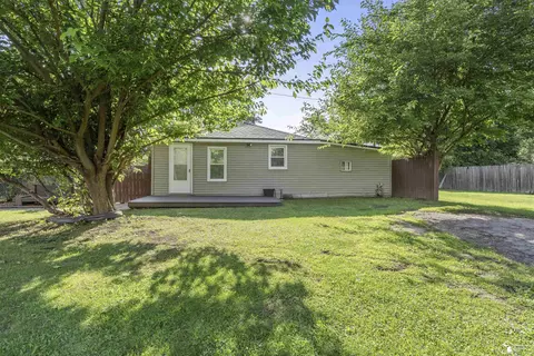 6368 Loraine, Romulus, MI 48174