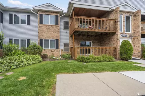 1405 Harbour #145, Trenton, MI 48183