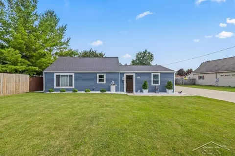 3428 E Fisher, Bay City, MI 48706