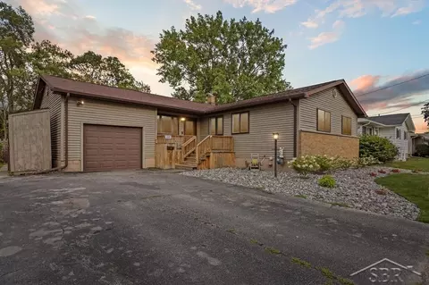 1105 Maple, Essexville, MI 48732