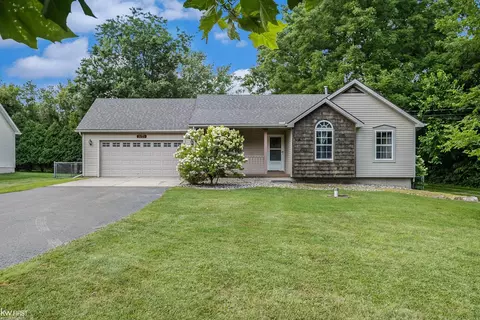 3272 Grand Blanc, Swartz Creek, MI 48473