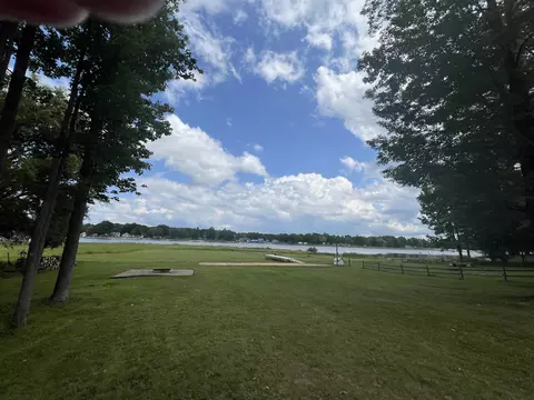 2682 W River Dr, Gladwin, MI 48624 photo 6